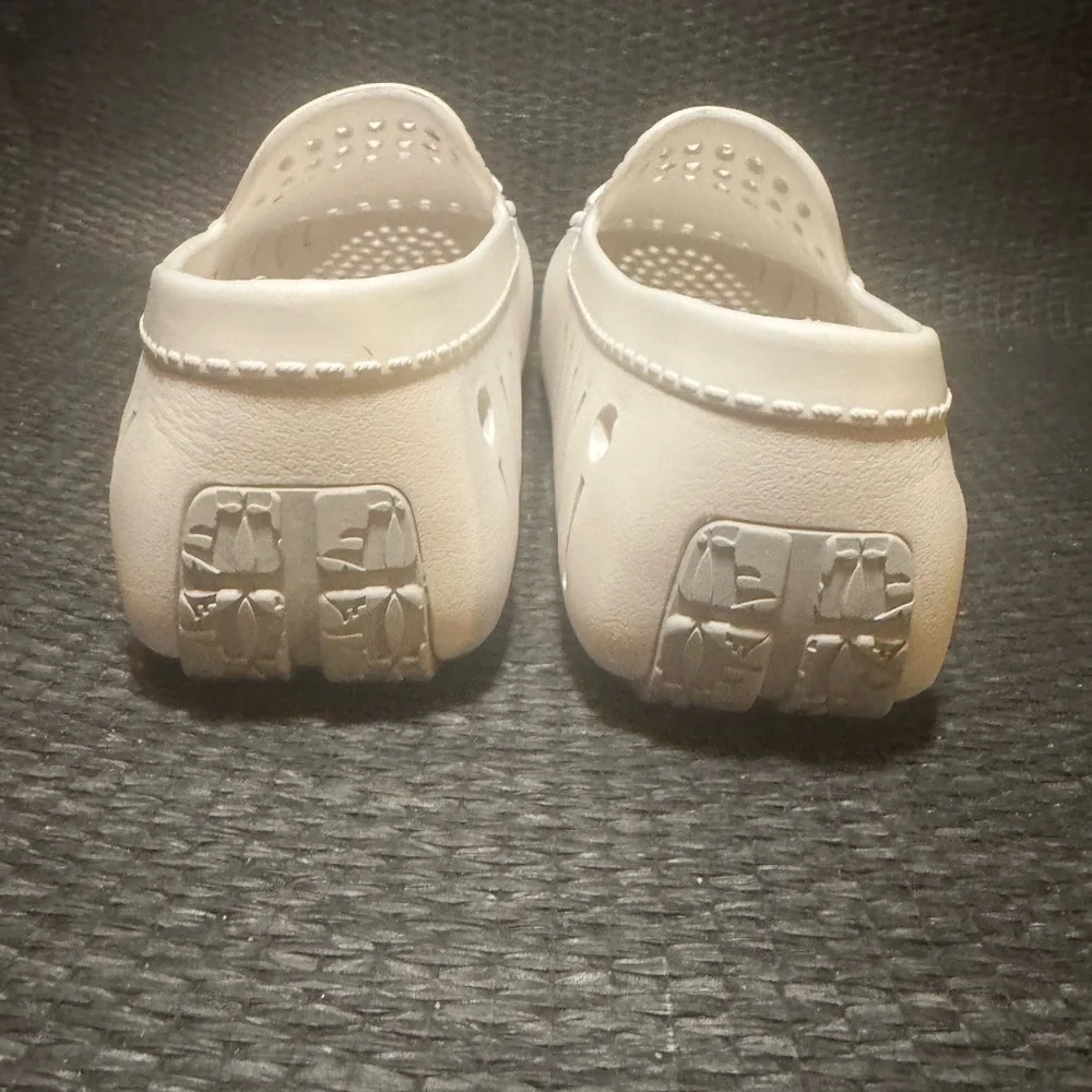 Floafers Country Club Foam Shoes